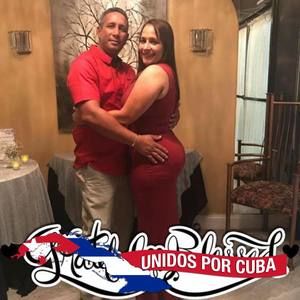 Meet your Posher, Yanet